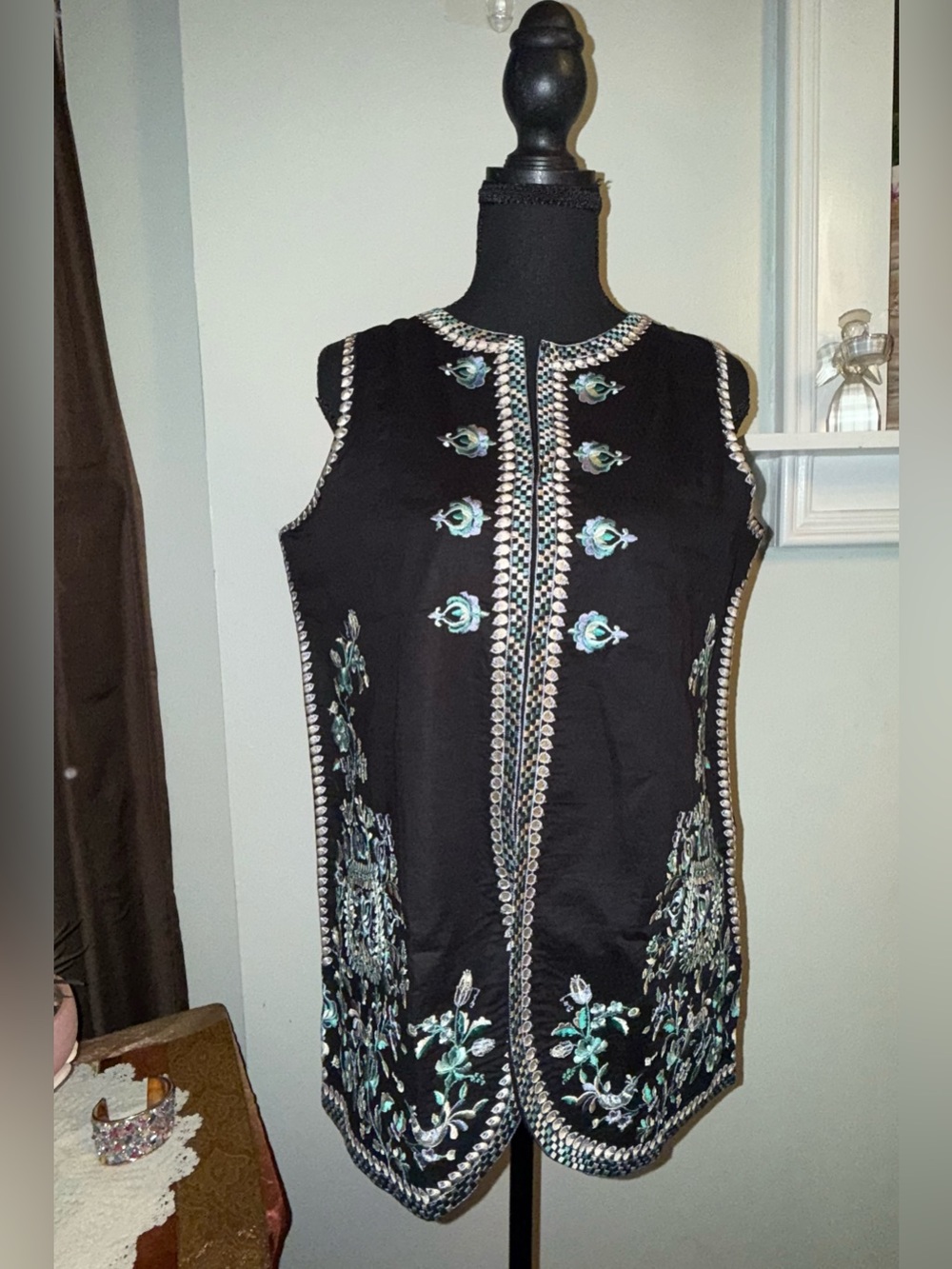 Sapphire Embroidered Black Vest